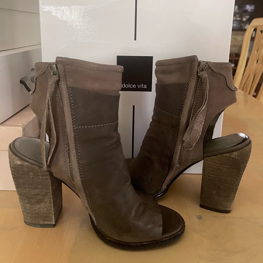 Dolce Vita Booties